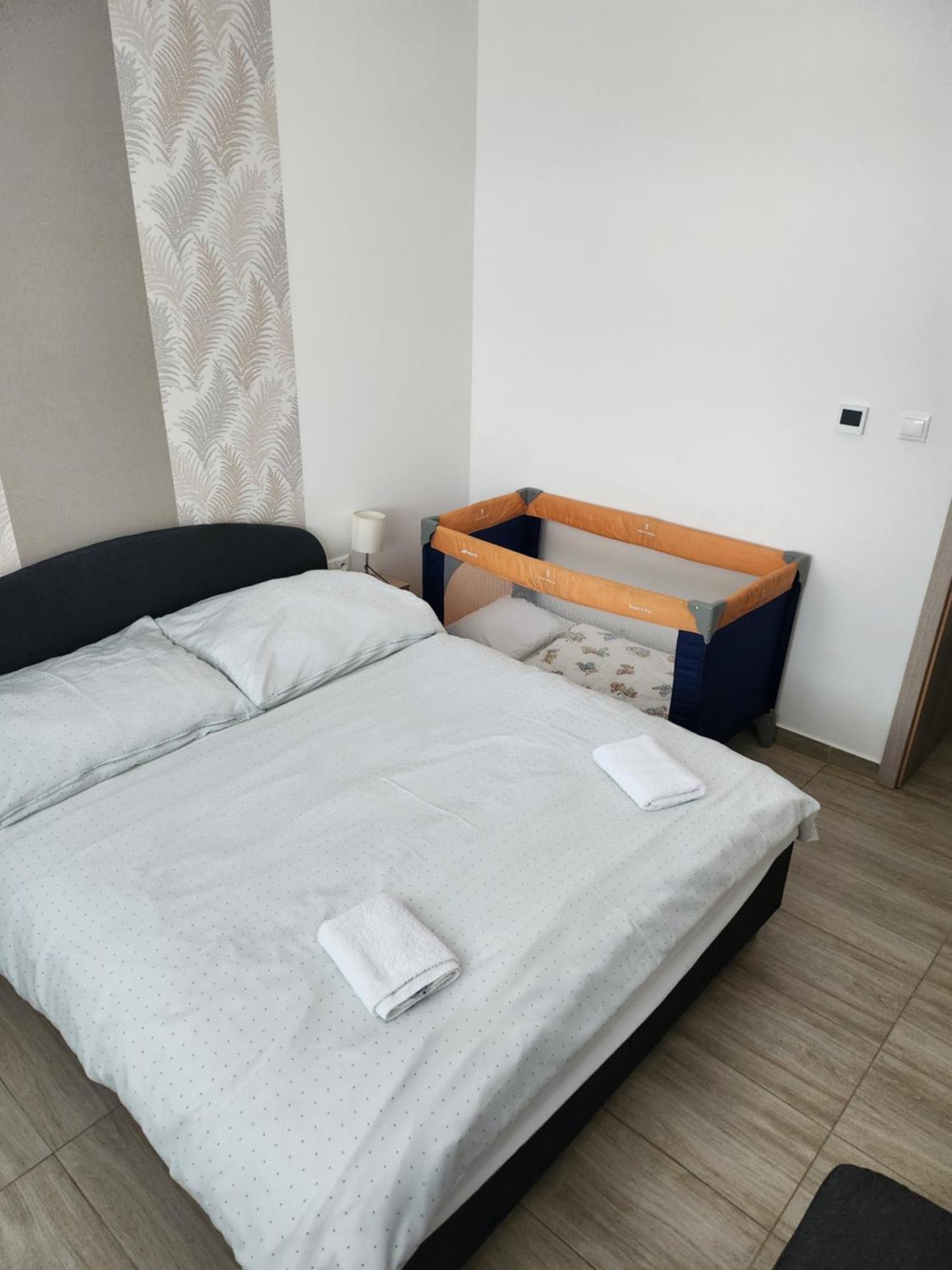 Apartmany Roland Velky Meder Exterior photo